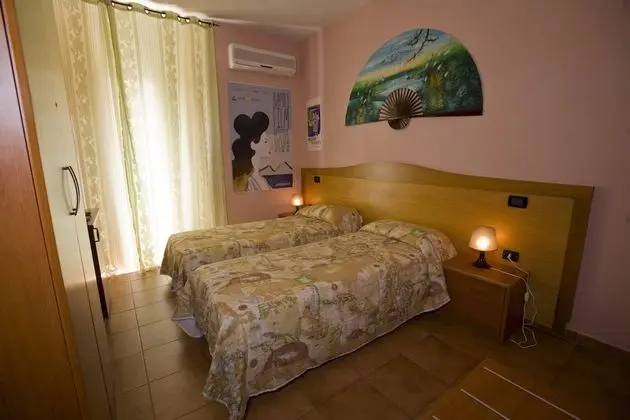 Standard Oda, 2 Tek Kişilik Yatak