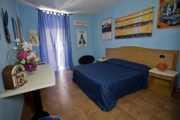 Superior Tek Büyük Yataklı Oda