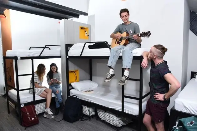 10-Bed Mixed Dormitory Room