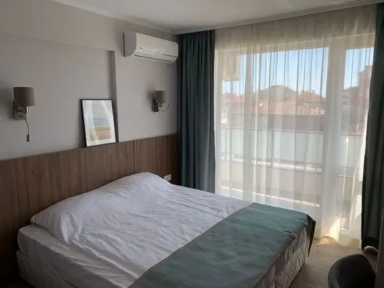 Tek Büyük veya İki Ayrı Yataklı Oda