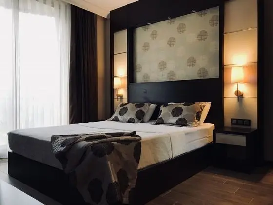 Standart Oda, Şehir Manzaralı