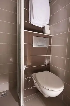 Standard Tek Büyük veya İki Ayrı Yataklı Oda