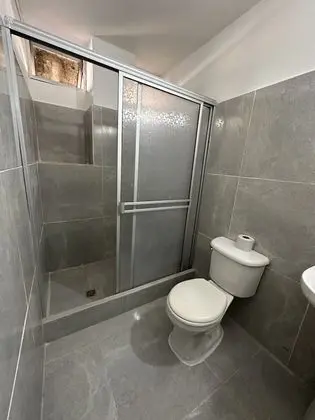 Basic Tek Kişilik Oda, 1 Büyük (Queen) Boy Yatak