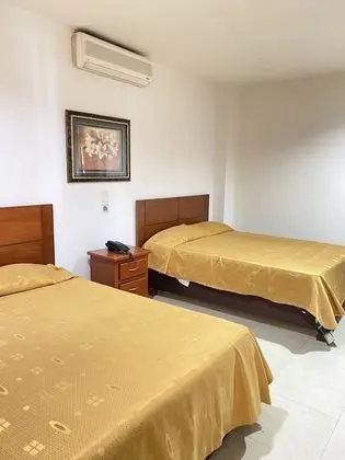 Basic Üç Kişilik Oda, Birden Çok Yatak