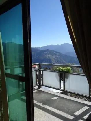 Dört Kişilik Oda, Balkon