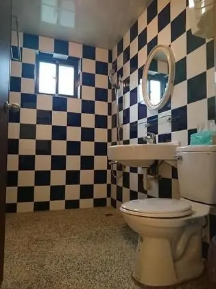 Dört Kişilik Oda, Balkon