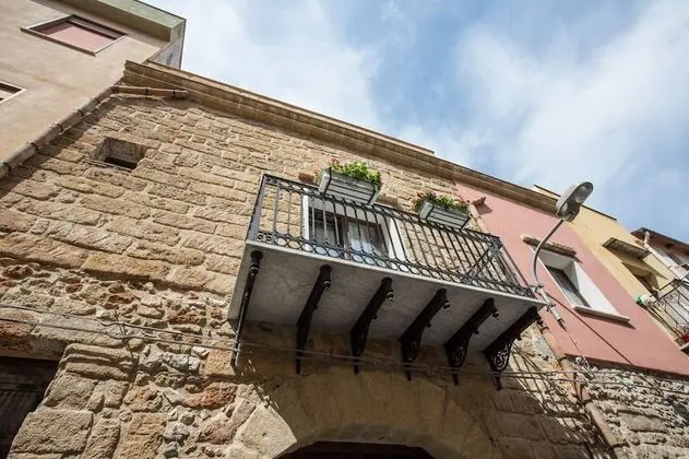 Tek Büyük Yataklı Oda, Balkon
