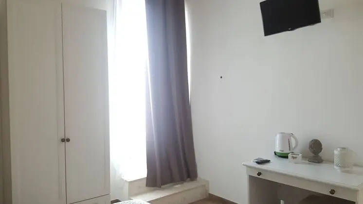 Tek Büyük Yataklı Oda, Teras