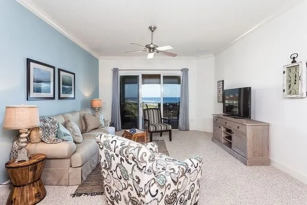 Daire (452 Cinnamon Beach)