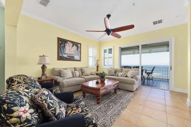 Daire (751 Cinnamon Beach)