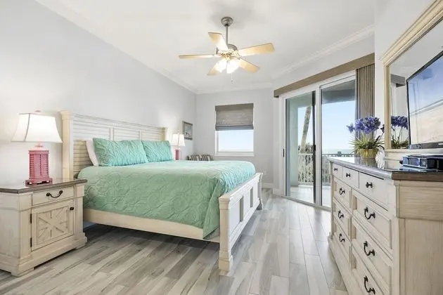 Daire (824 Cinnamon Beach)