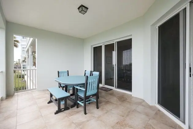 Daire (824 Cinnamon Beach)