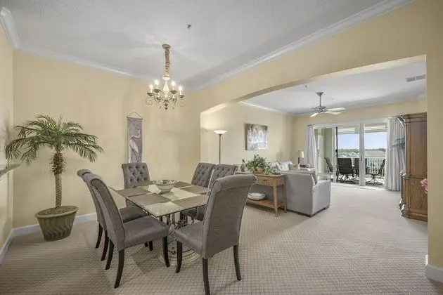 Daire (952 Cinnamon Beach)