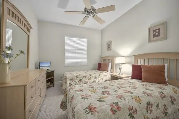 Daire (952 Cinnamon Beach)