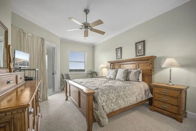 Daire (952 Cinnamon Beach)