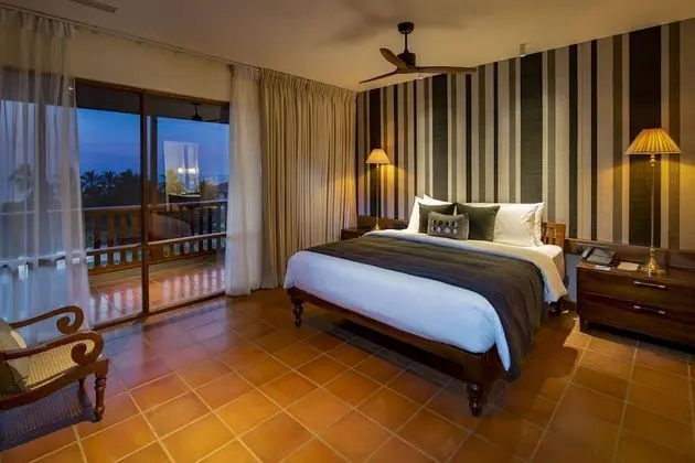 Deluxe Ocean View Suite
