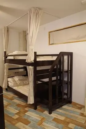 Economy Ortak Ranzalı Oda, Karma Ranzalı Oda