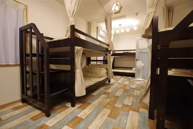 Economy Ortak Ranzalı Oda, Karma Ranzalı Oda