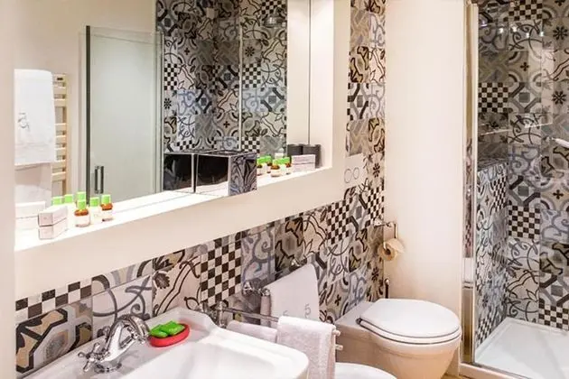 Superior Tek Büyük veya İki Ayrı Yataklı Oda, 1 Yatak Odası, Banyolu/Duşlu