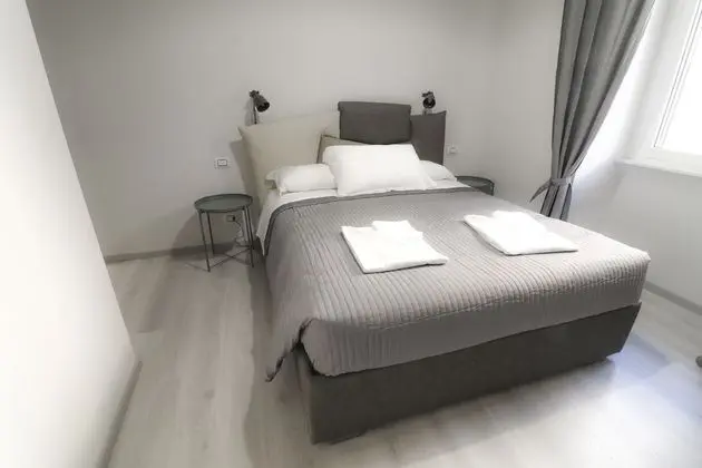 Standard Tek Büyük Yataklı Oda