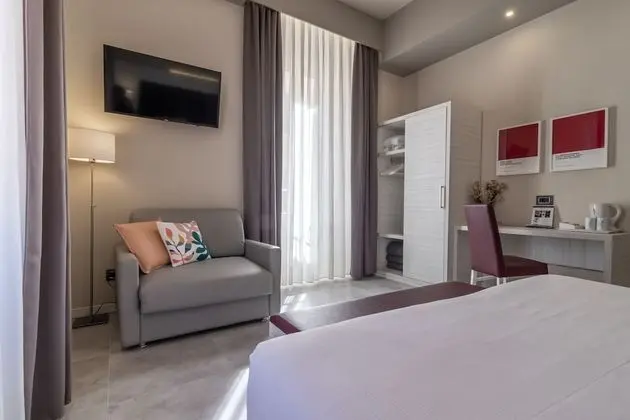 Deluxe Tek Büyük veya İki Ayrı Yataklı Oda, Banyolu/Duşlu, Şehir Manzaralı