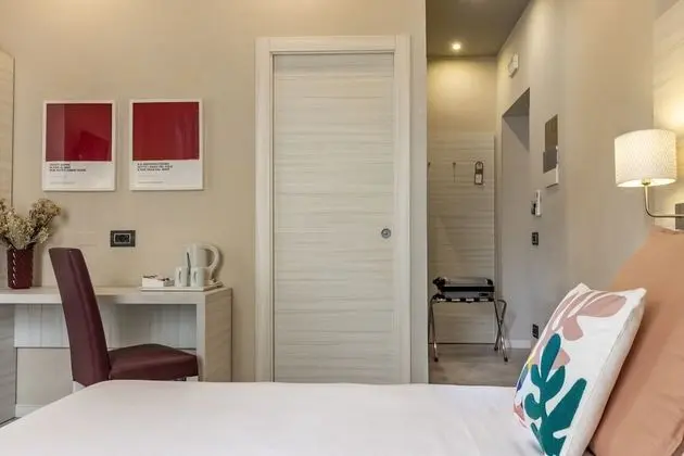 Deluxe Tek Büyük veya İki Ayrı Yataklı Oda, Banyolu/Duşlu, Şehir Manzaralı