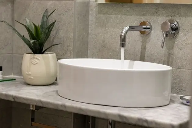 Standard Tek Büyük veya İki Ayrı Yataklı Oda, Banyolu/Duşlu, Şehir Manzaralı