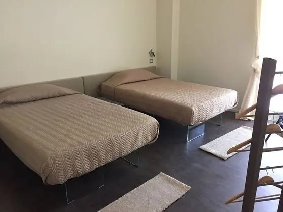 Tek Büyük veya İki Ayrı Yataklı Oda