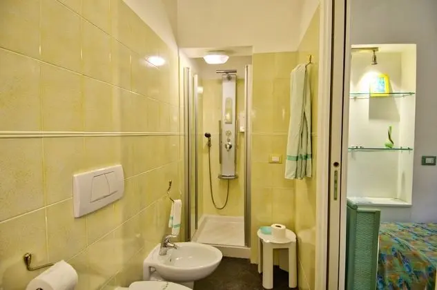 Tek Kişilik Oda, Teras