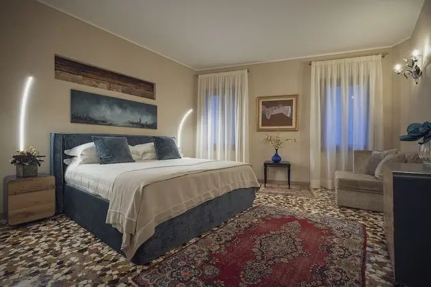 Executive Tek Büyük Yataklı Oda