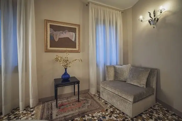 Executive Tek Büyük Yataklı Oda