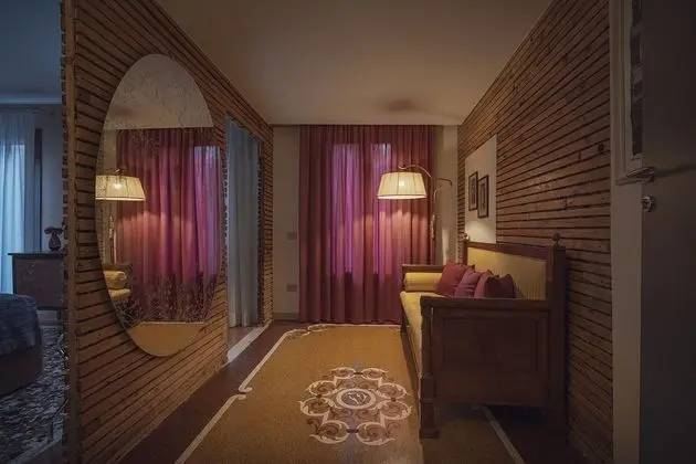 Junior Tek Büyük Yataklı Oda