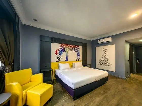 Deluxe Oda, 1 Büyük (Queen) Boy Yatak