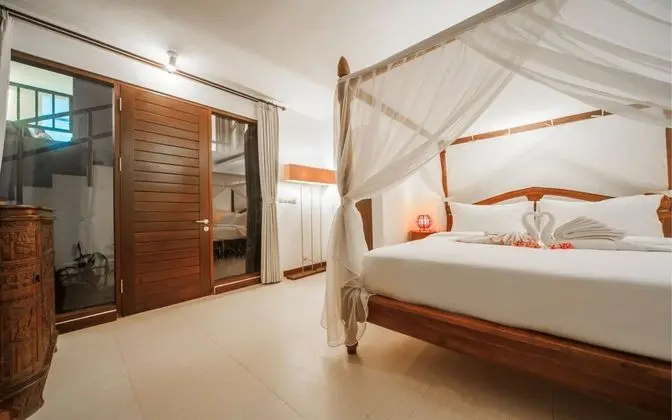 Family Villa, 4 Yatak Odası, Kişiye Özel Havuzlu