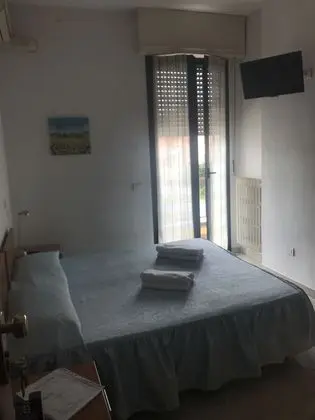 Tek Büyük Yataklı Oda, Banyolu/Duşlu