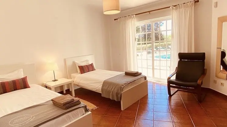 Villa, 6 Yatak Odası, Kişiye Özel Havuzlu, Havuz Manzaralı