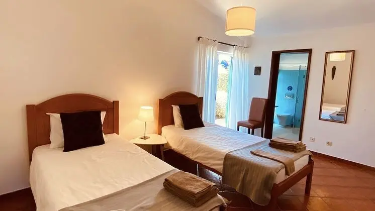 Villa, 6 Yatak Odası, Kişiye Özel Havuzlu, Havuz Manzaralı