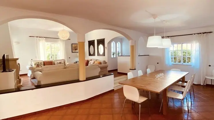 Villa, 6 Yatak Odası, Kişiye Özel Havuzlu, Havuz Manzaralı