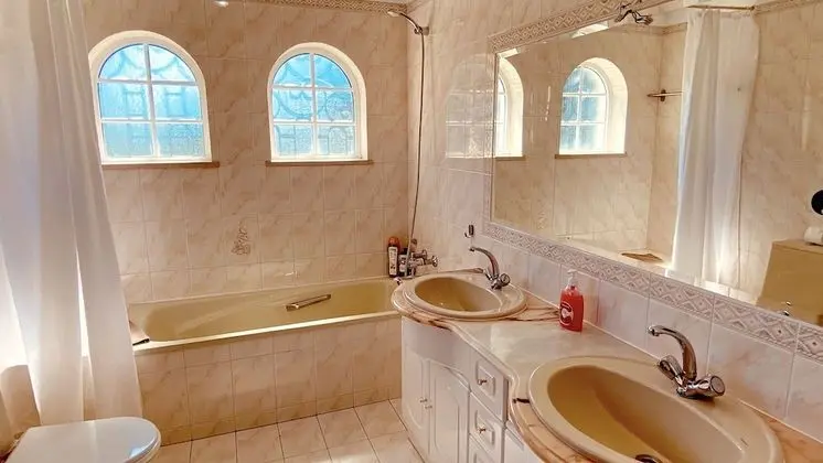 Villa, 6 Yatak Odası, Kişiye Özel Havuzlu, Havuz Manzaralı