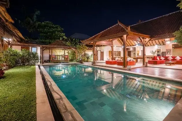 Basic Villa, Birden Çok Yatak