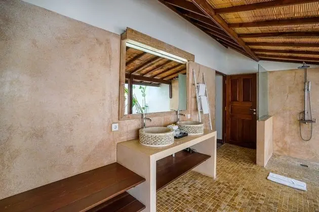 Basic Villa, Birden Çok Yatak