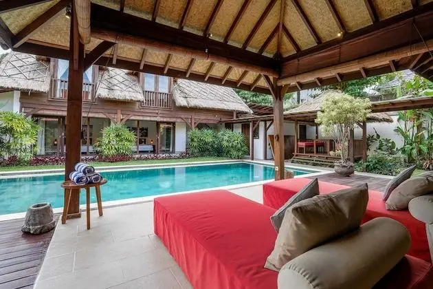 Basic Villa, Birden Çok Yatak