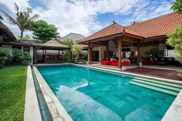 Basic Villa, Birden Çok Yatak