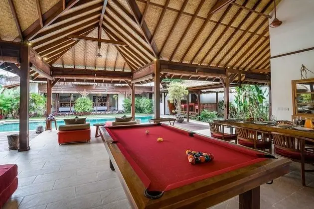 Basic Villa, Birden Çok Yatak