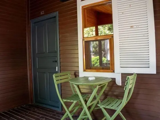 Bungalov Double,bahçe Manzaralı,balkon Veya Teraslı