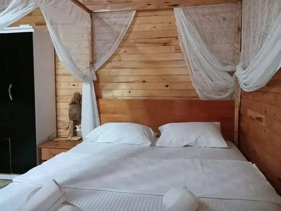 Kasımpatı , Bahçe Manzaralı, Bahçe Katı