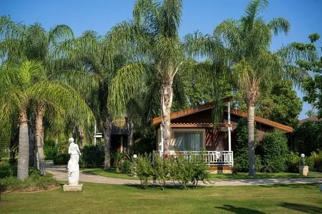 Bungalow, Bahçe Manzaralı