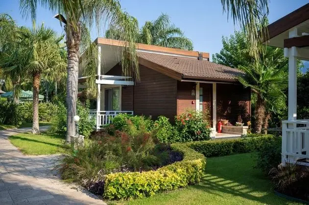 Bungalow, Bahçe Manzaralı