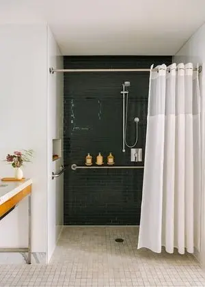 Deluxe Oda, Balkon