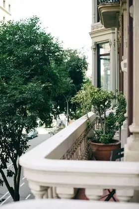 Tek Büyük veya İki Ayrı Yataklı Oda, Balkon, Şehir Manzaralı (Provenza)